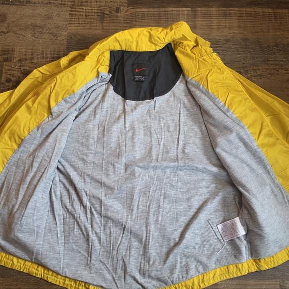 Vintage Nike Windbreaker Jacket Yellow/Black Full Zip Lined Size M 10-12 - Picture 9 of 13